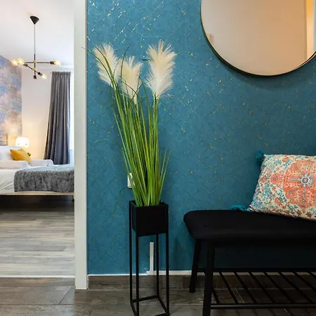 Apartament Oasis Luxury With Terrarce And Jacuzzi