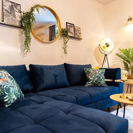 Oasis Luxury With Terrarce And Jacuzzi *