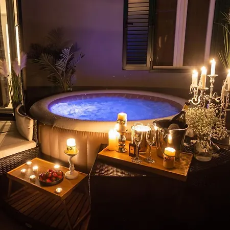 アパート Oasis Luxury With Terrarce And Jacuzzi