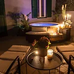 Apartamento Oasis Luxury With Terrarce And Jacuzzi