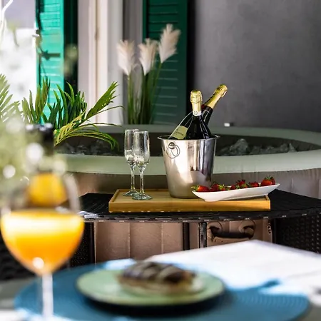 Appartement Oasis Luxury With Terrarce And Jacuzzi Split