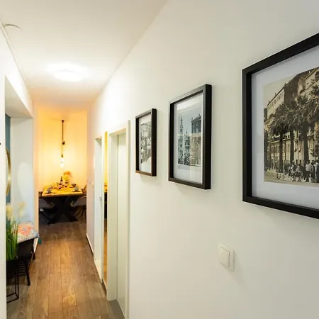 Oasis Luxury With Terrarce And Jacuzzi Apartment Split