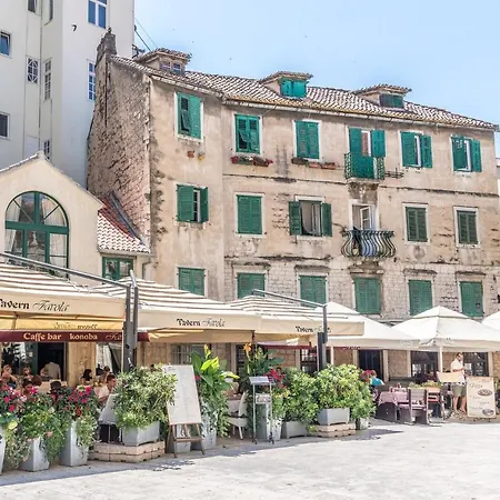 Oasis Luxury With Terrarce And Jacuzzi Lägenhet *