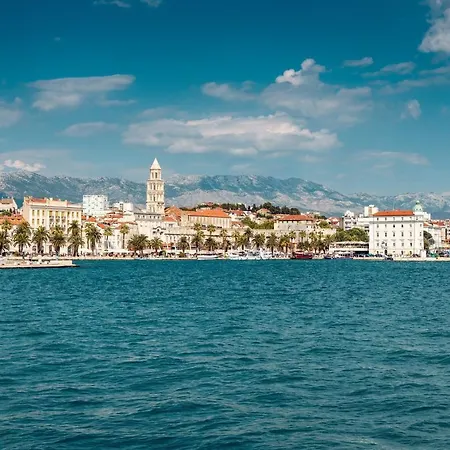 Oasis Luxury With Terrarce And Jacuzzi Apartamento