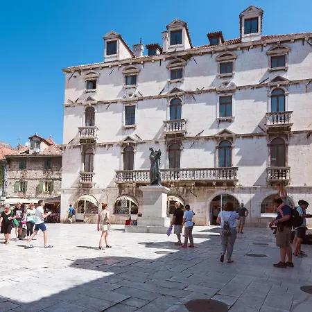 Apartamento Oasis Luxury With Terrarce And Jacuzzi