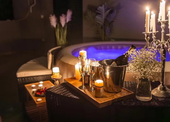 Oasis Luxury With Terrarce And Jacuzzi