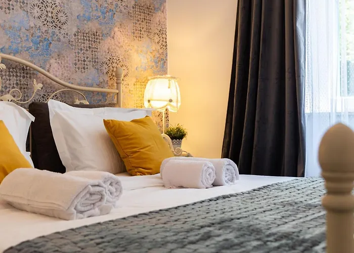 Oasis Luxury With Terrarce And Jacuzzi 스플리트