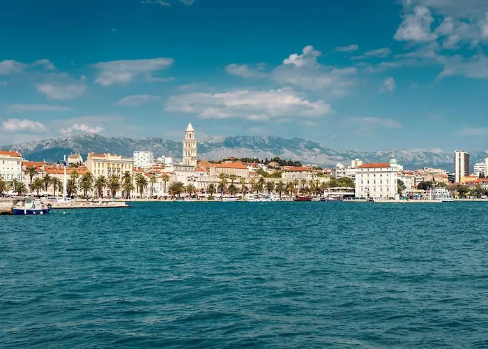 Oasis Luxury With Terrarce And Jacuzzi 아파트