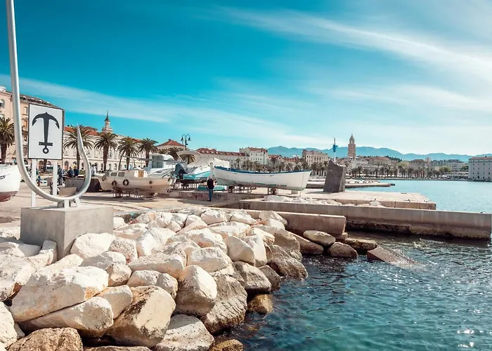 Oasis Luxury With Terrarce And Jacuzzi 아파트 *