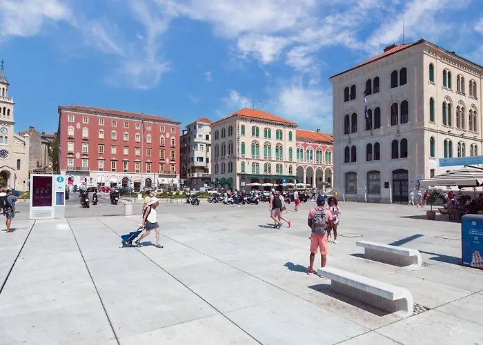 Oasis Luxury With Terrarce And Jacuzzi *